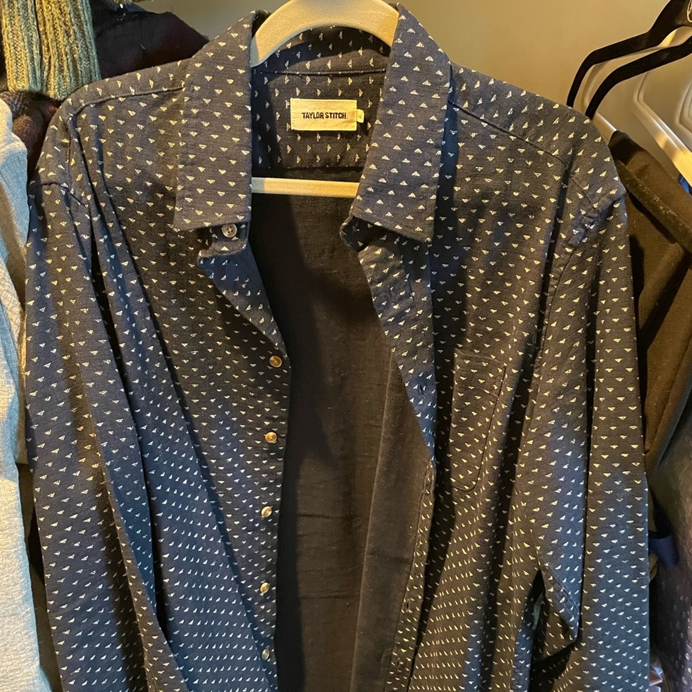 Taylor Stitch - The California in Indigo Pyramid